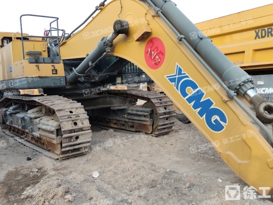 徐工XE800D履带式挖掘机