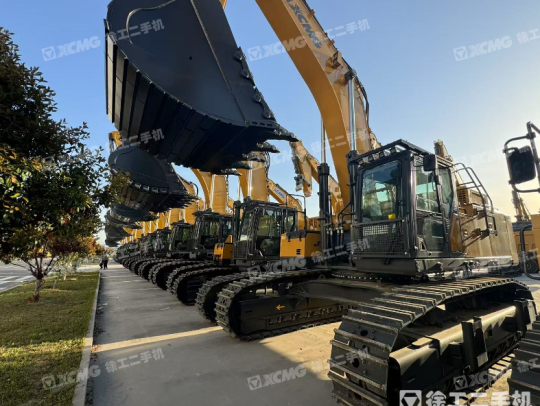 徐工XE700GA履带式挖掘机