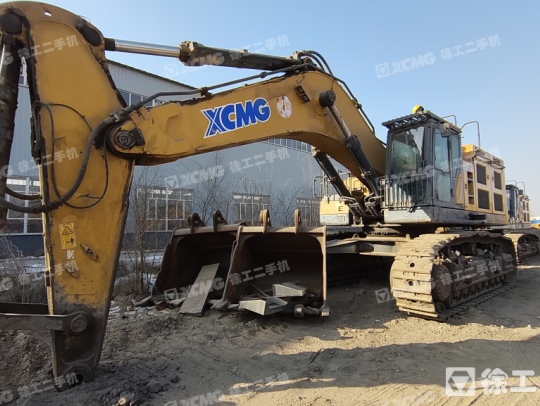 徐工XE750D履带式挖掘机
