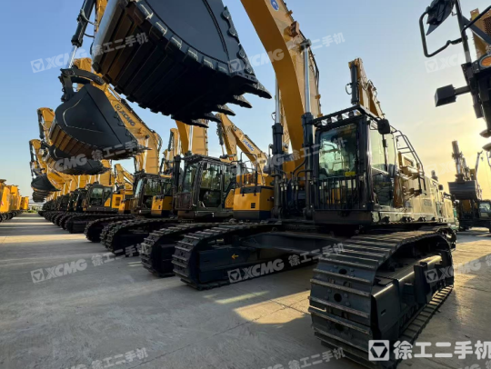 徐工XE700GA履带式挖掘机