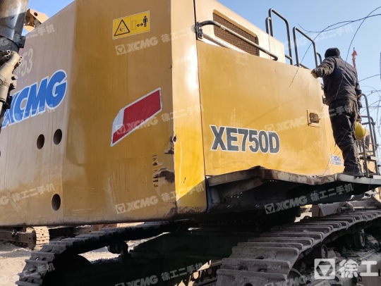 徐工XE750D履带式挖掘机