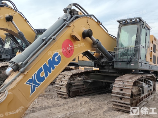 徐工XE800D履带式挖掘机