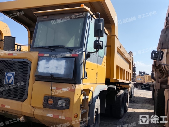 徐工XDR80T宽体车