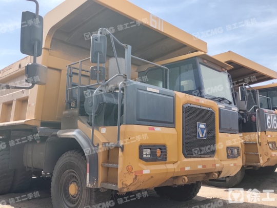 徐工XDR80T宽体车