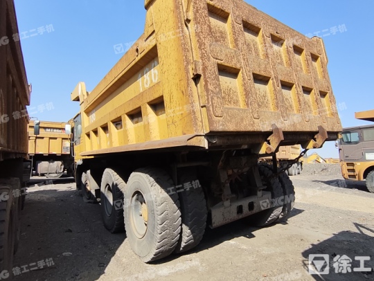 徐工XDR80T宽体车