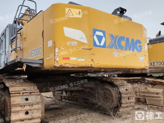 徐工XE700D履帶式挖掘機(jī)