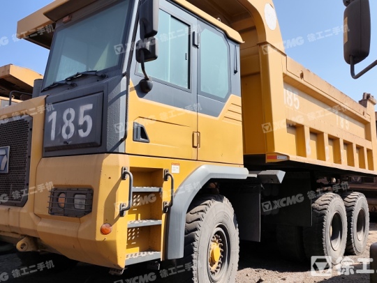 徐工XDR80T宽体车