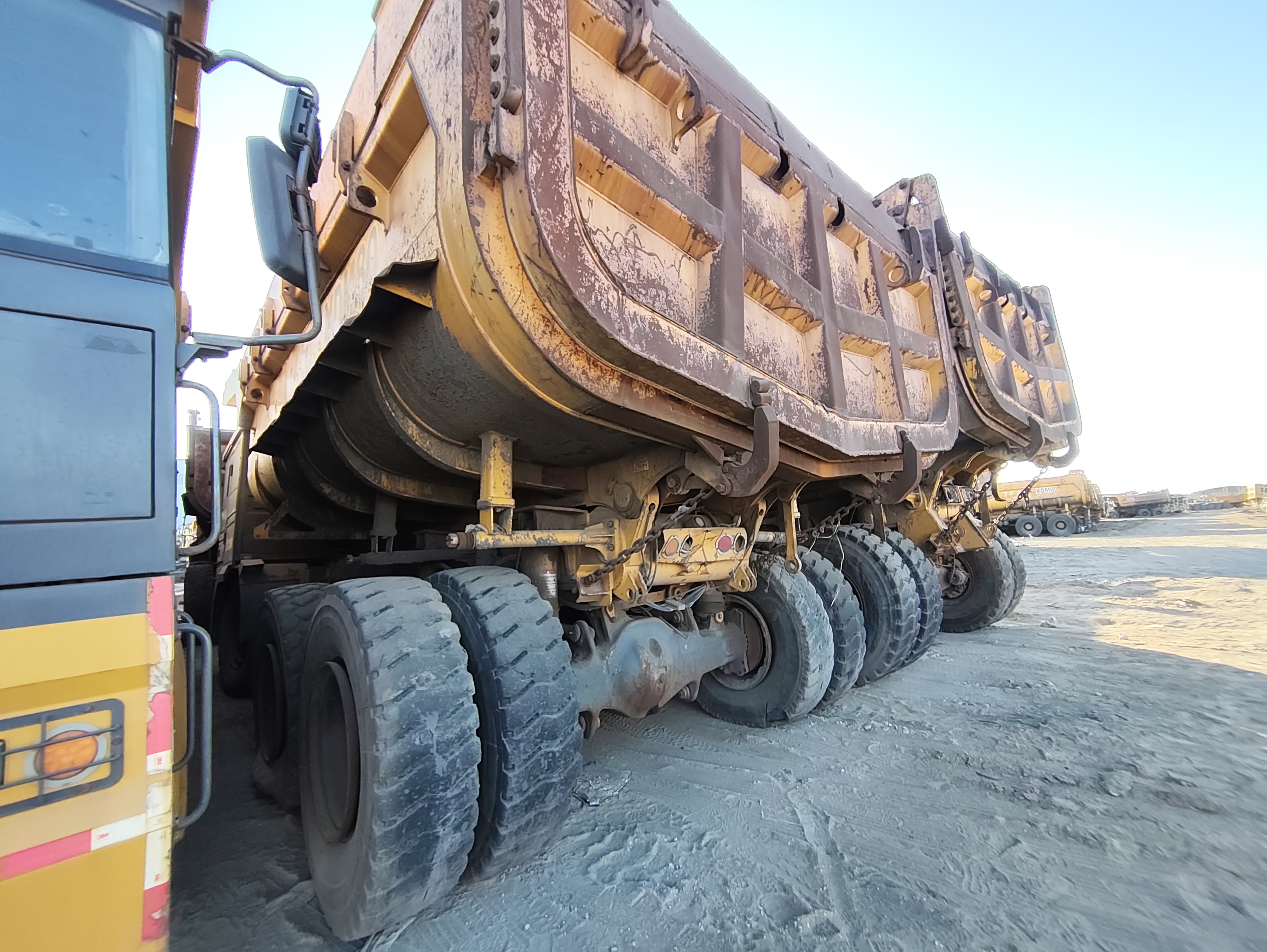 徐工XDM80宽体车