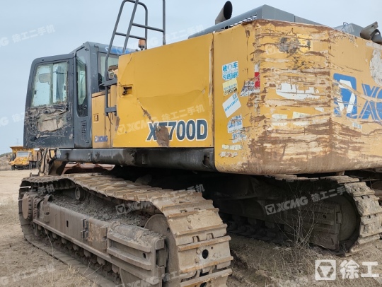 徐工XE700D履帶式挖掘機