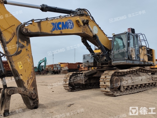 徐工XE700D履帶式挖掘機