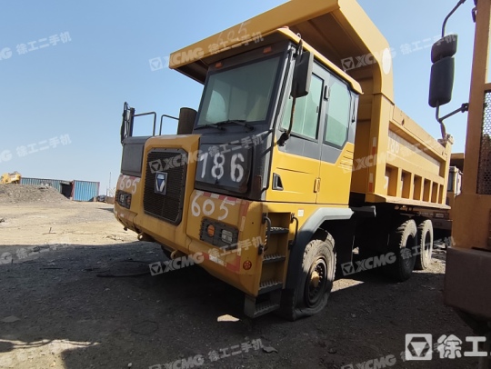 徐工XDR80T宽体车