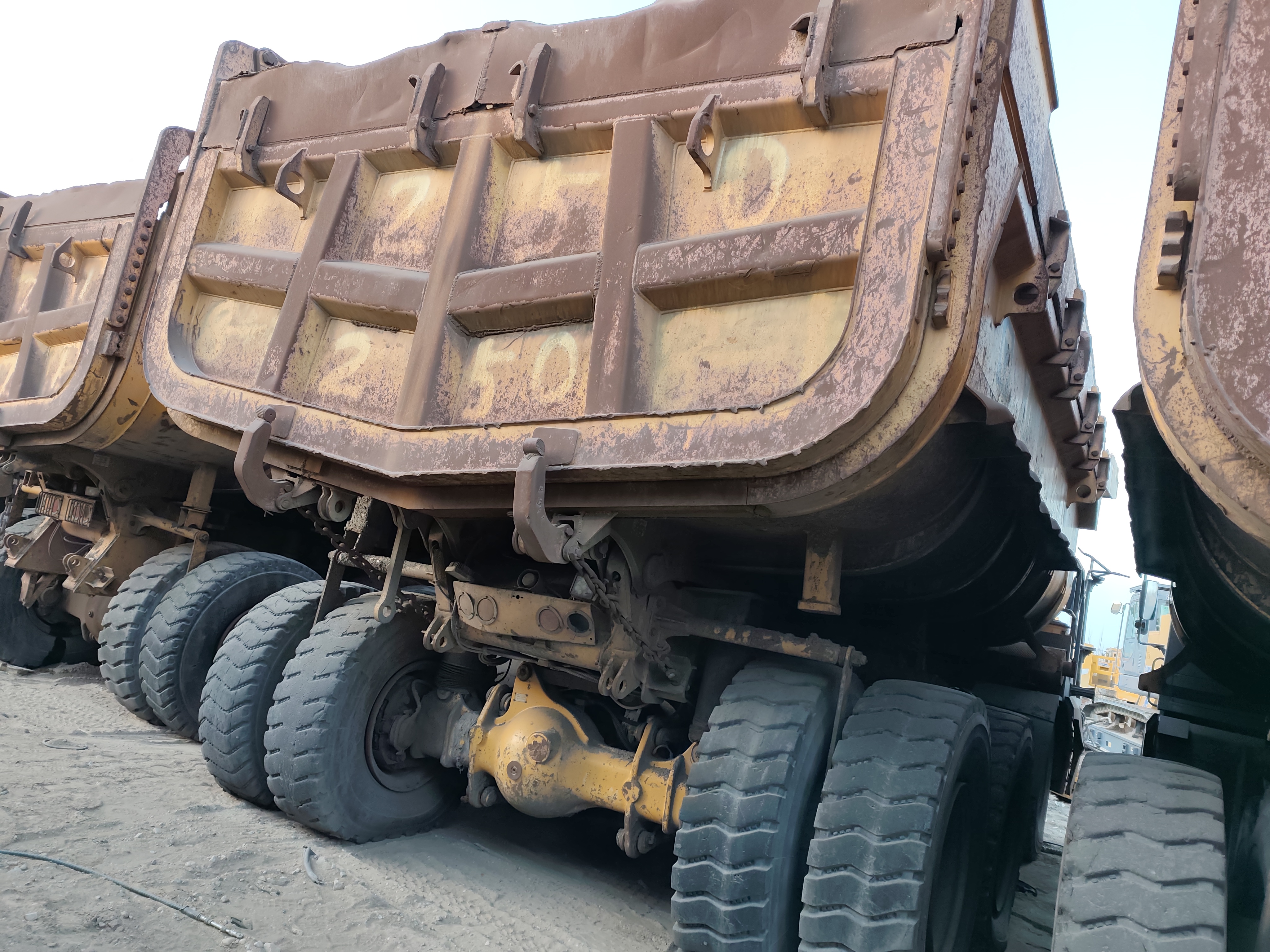 徐工XDM80宽体车