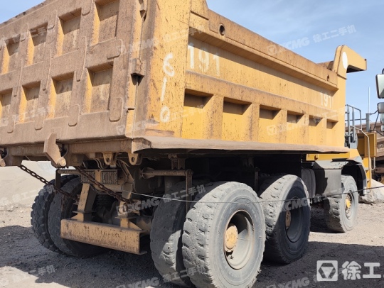 徐工XDR80T宽体车