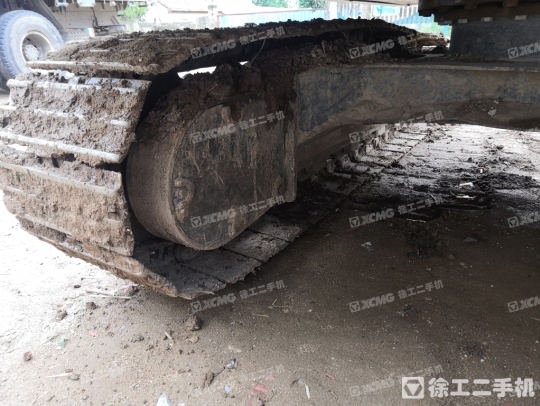 斗山DX75履带式挖掘机