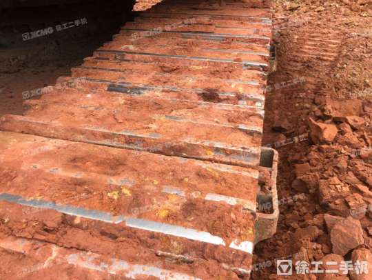 三一重工SY485C履带式挖掘机