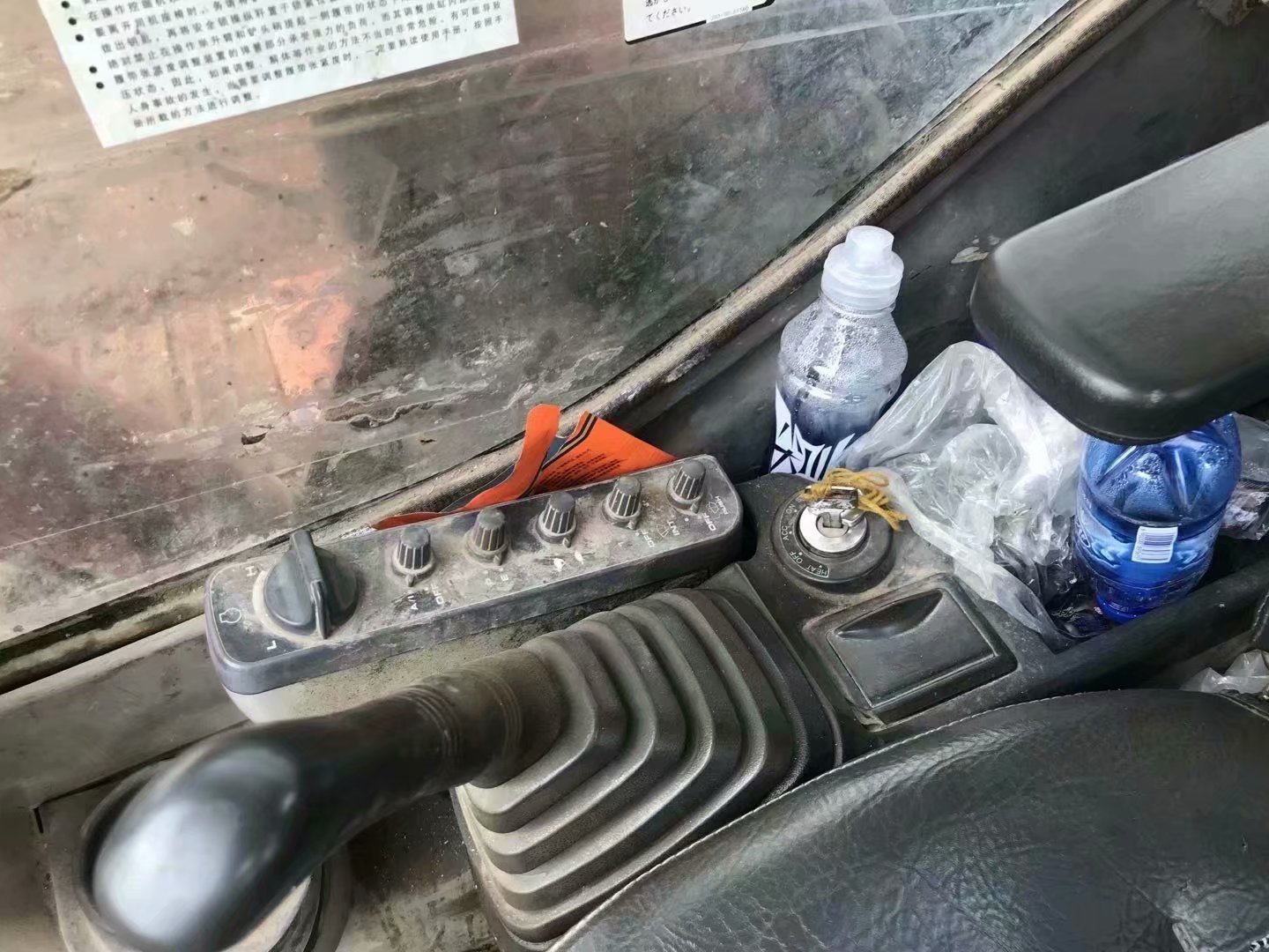 日立ZX70履帶式挖掘機
