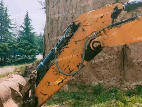 徐工XE500HB履带式挖掘机