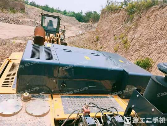 徐工XE500HB履带式挖掘机