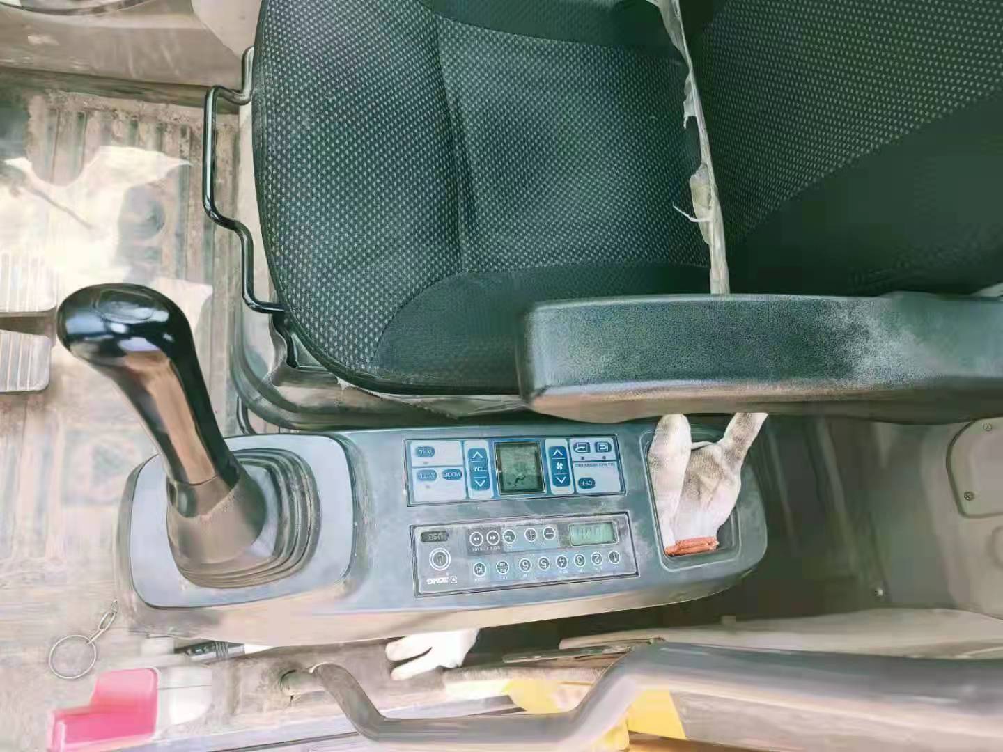 徐工XE500HB履帶式挖掘機