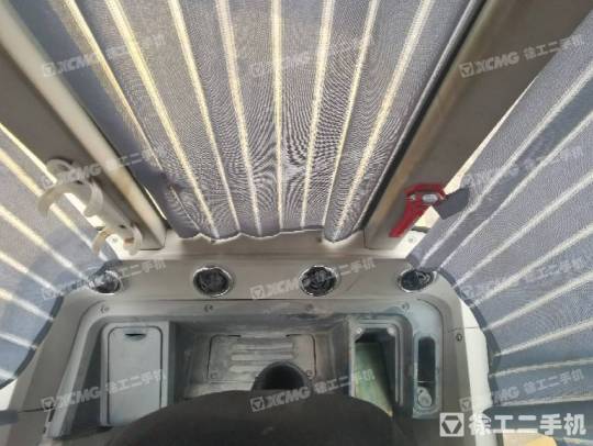 徐工XE75DA履带式挖掘机