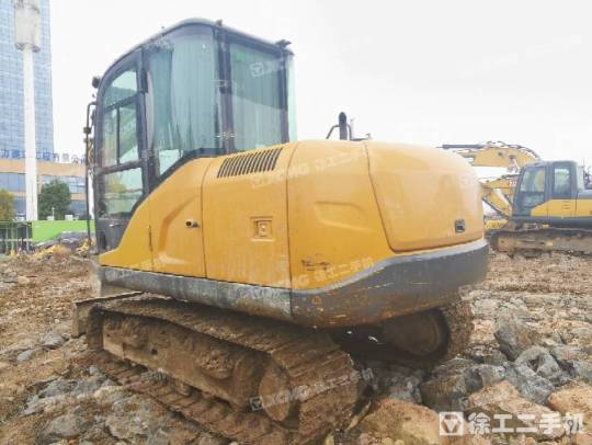 徐工XE75DA履带式挖掘机