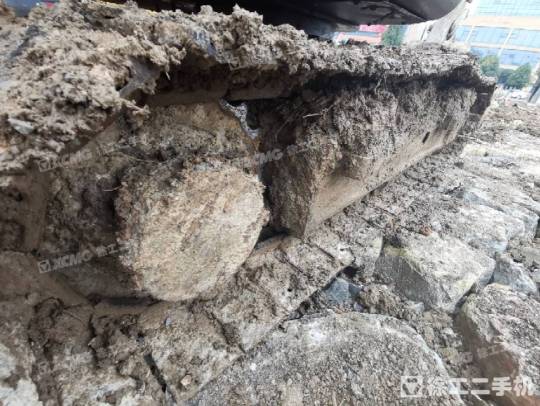 徐工XE75DA履带式挖掘机