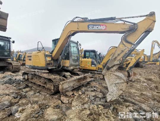 徐工XE75DA履带式挖掘机