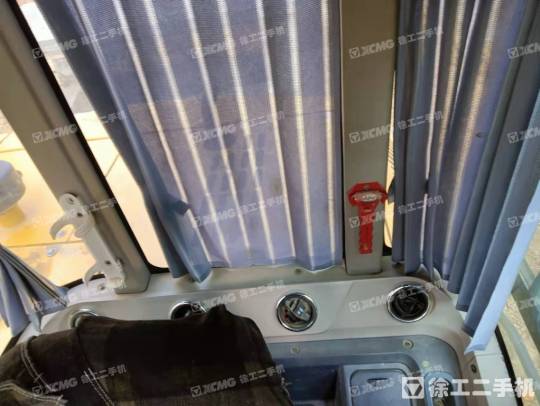 徐工XE75DA履带式挖掘机