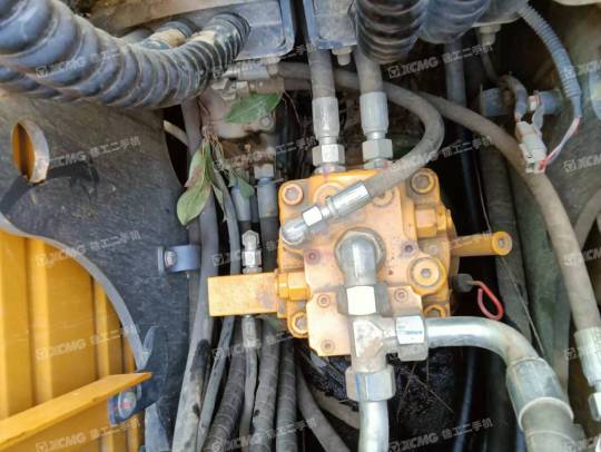 徐工XE75DA履带式挖掘机