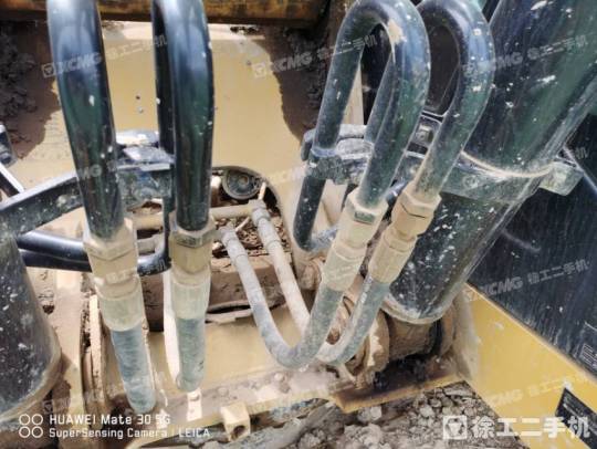 卡特彼勒320D2履带式挖掘机