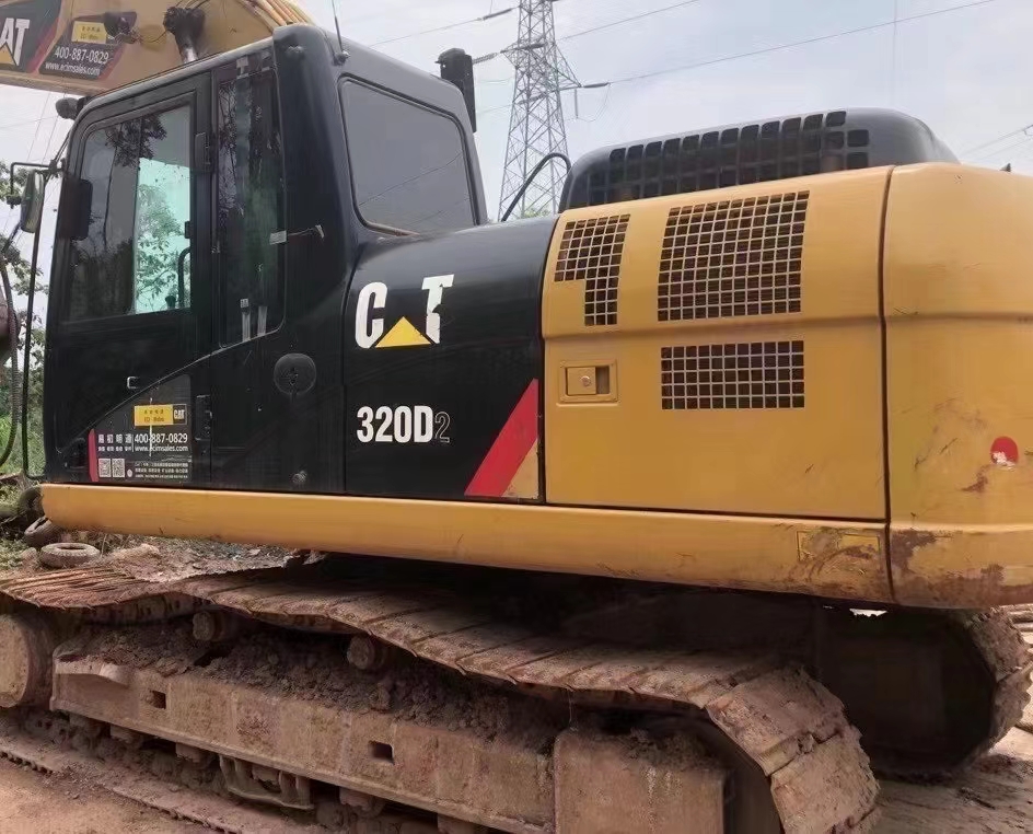 卡特彼勒320D2履帶式挖掘機