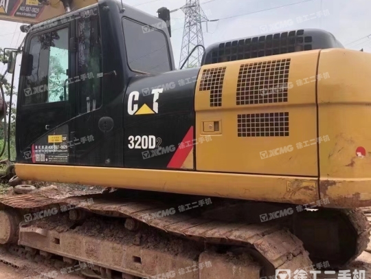 卡特彼勒320D2履带式挖掘机