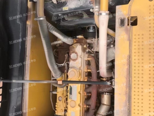 卡特彼勒320D2履带式挖掘机