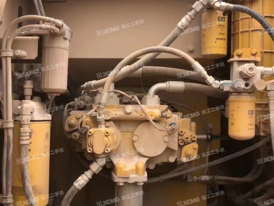 卡特彼勒320D2履带式挖掘机