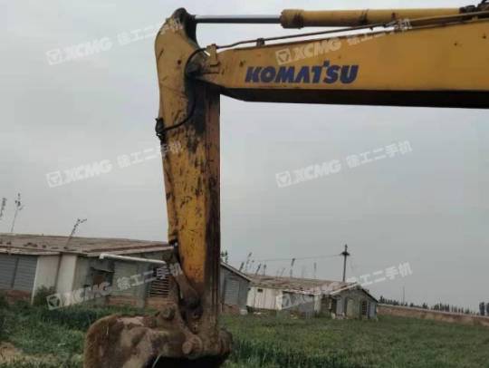 小松PC240-8履带式挖掘机