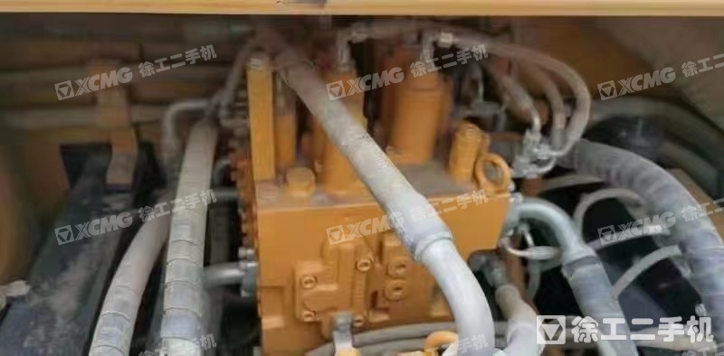 三一重工SY245履带式挖掘机