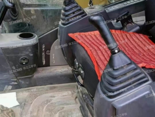 卡特彼勒313履带式挖掘机