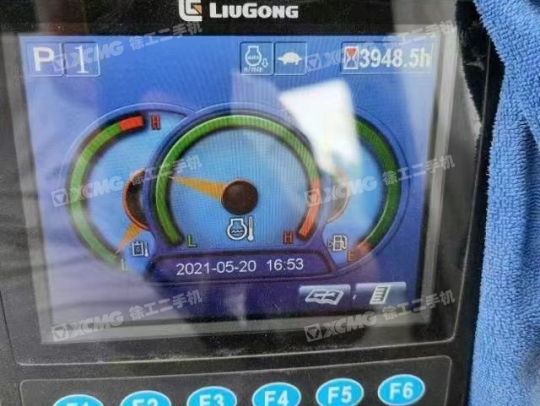 柳工CLG922履带式挖掘机