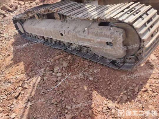 斗山DX380履带式挖掘机