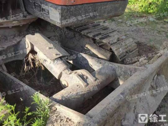 斗山DX75履带式挖掘机