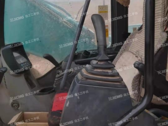 神鋼SK250履帶式挖掘機