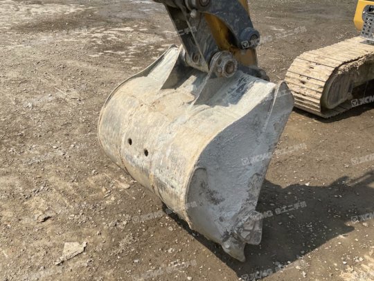 徐工XE60履带式挖掘机