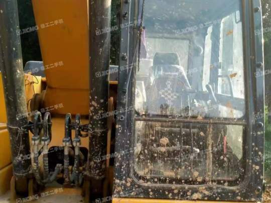 柳工CLG922履带式挖掘机