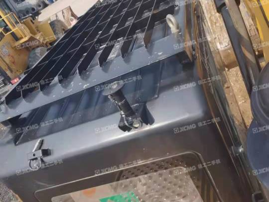 三一重工SY485履带式挖掘机