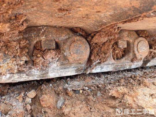 卡特彼勒330D履带式挖掘机