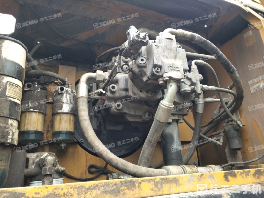 三一重工SY485履带式挖掘机