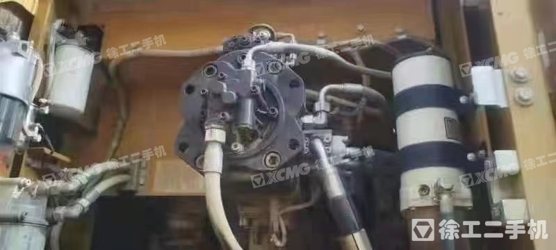 三一重工SY365履带式挖掘机