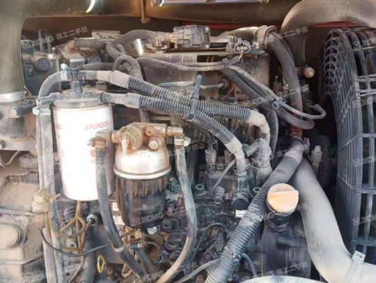 斗山DX75履带式挖掘机