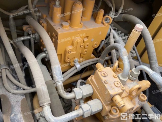 三一重工SY205履带式挖掘机