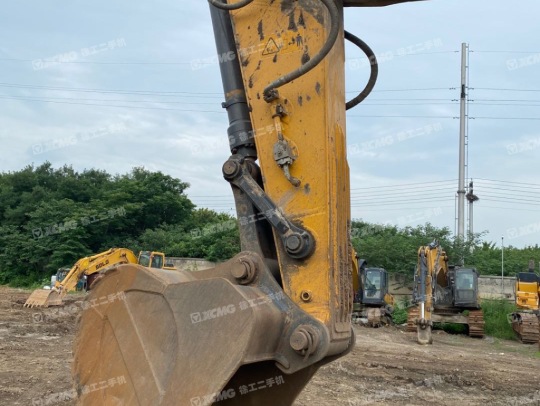 柳工CLG939履带式挖掘机